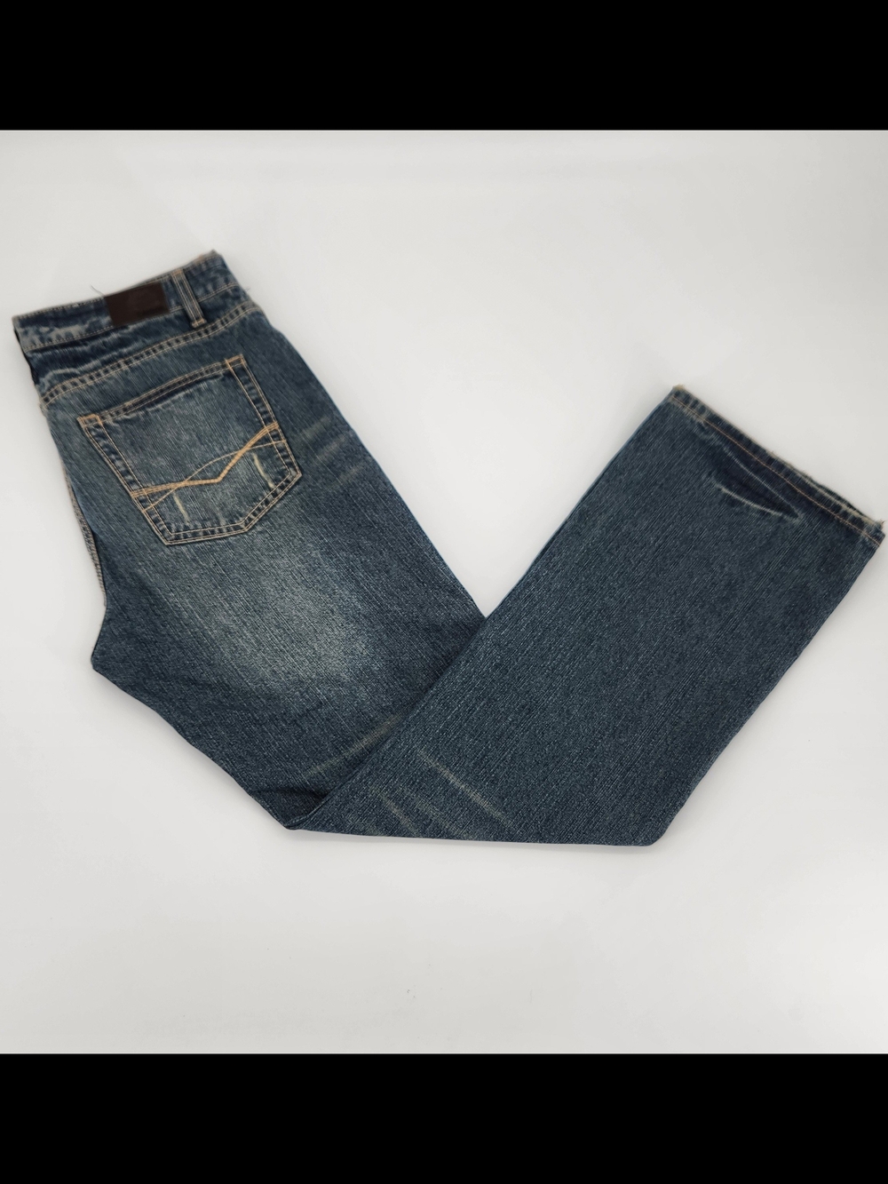 Classic Carbon Men's Blue Denim Jeans 32x32